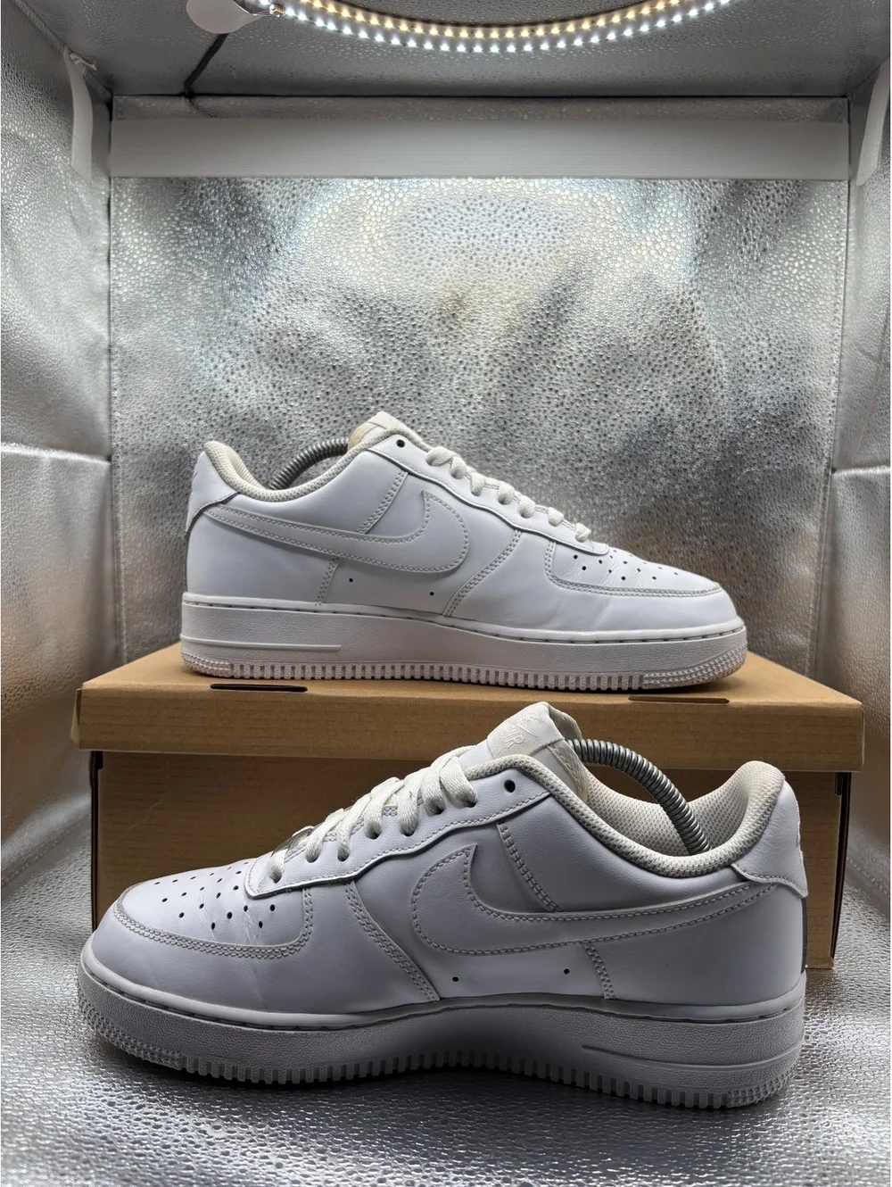 Nike Air Force 1 low triple white